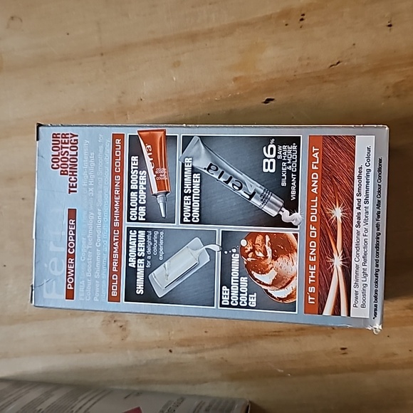 2 Packs Hair Dye: L'Oréal Paris & Revlon - Picture 3 of 5